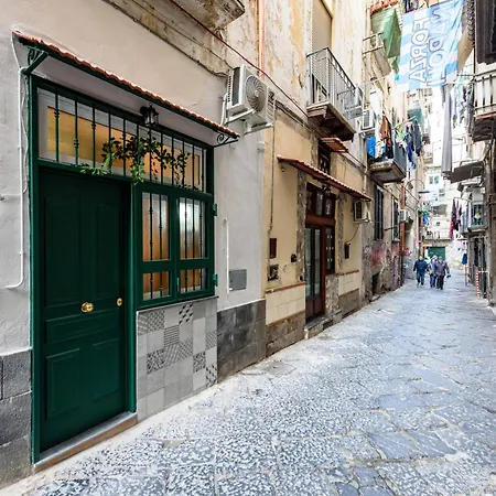 Il Re Naples