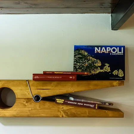 Il Re Naples
